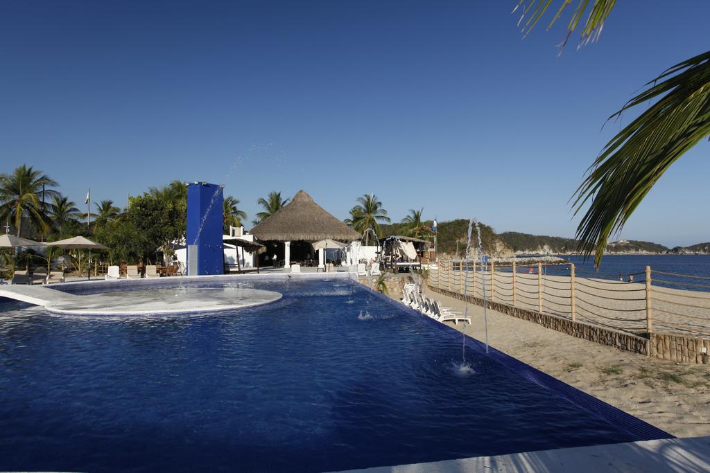 La Isla Huatulco Hotel Exterior photo