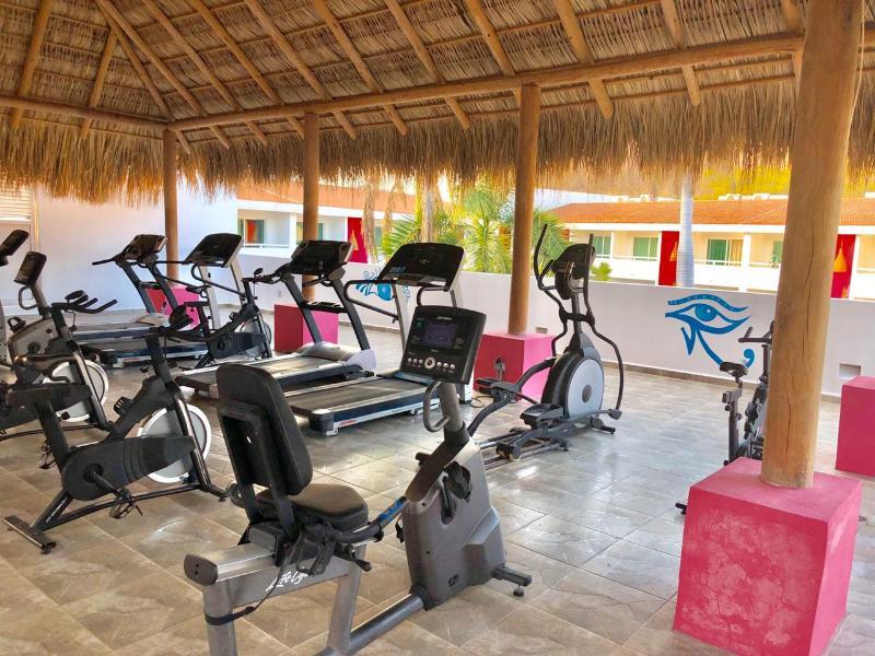 La Isla Huatulco Hotel Exterior photo
